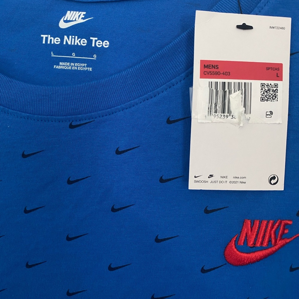 Brand new men’s Nike T-Shirt